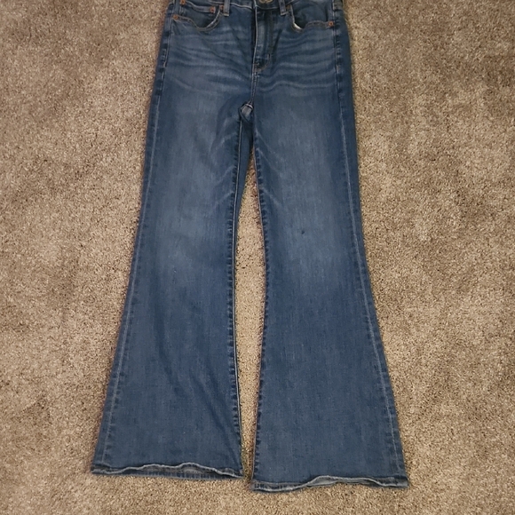 American Eagle Outfitters Flare Jeans in Classic Blue - Picture 1 of 4